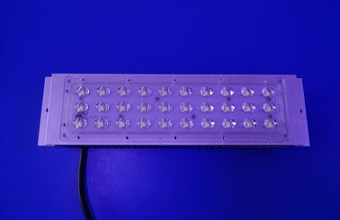 Grad-Linse 30W 70X155 und PWB verschalen mit angebrachtem Bridgelux-Chip LED 160-170LM/W