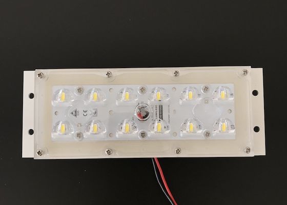 173mm-Objektiv, 12 LEDs, 5050SMD-LED-Lichtmodul mit 145x70 Grad Abstrahlwinkel für Straßenbeleuchtung